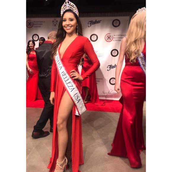 Dresses & Skirts - Dress